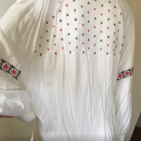White Boho Embroidered Top Long Sleeve Size 1X - Picture 5 of 12